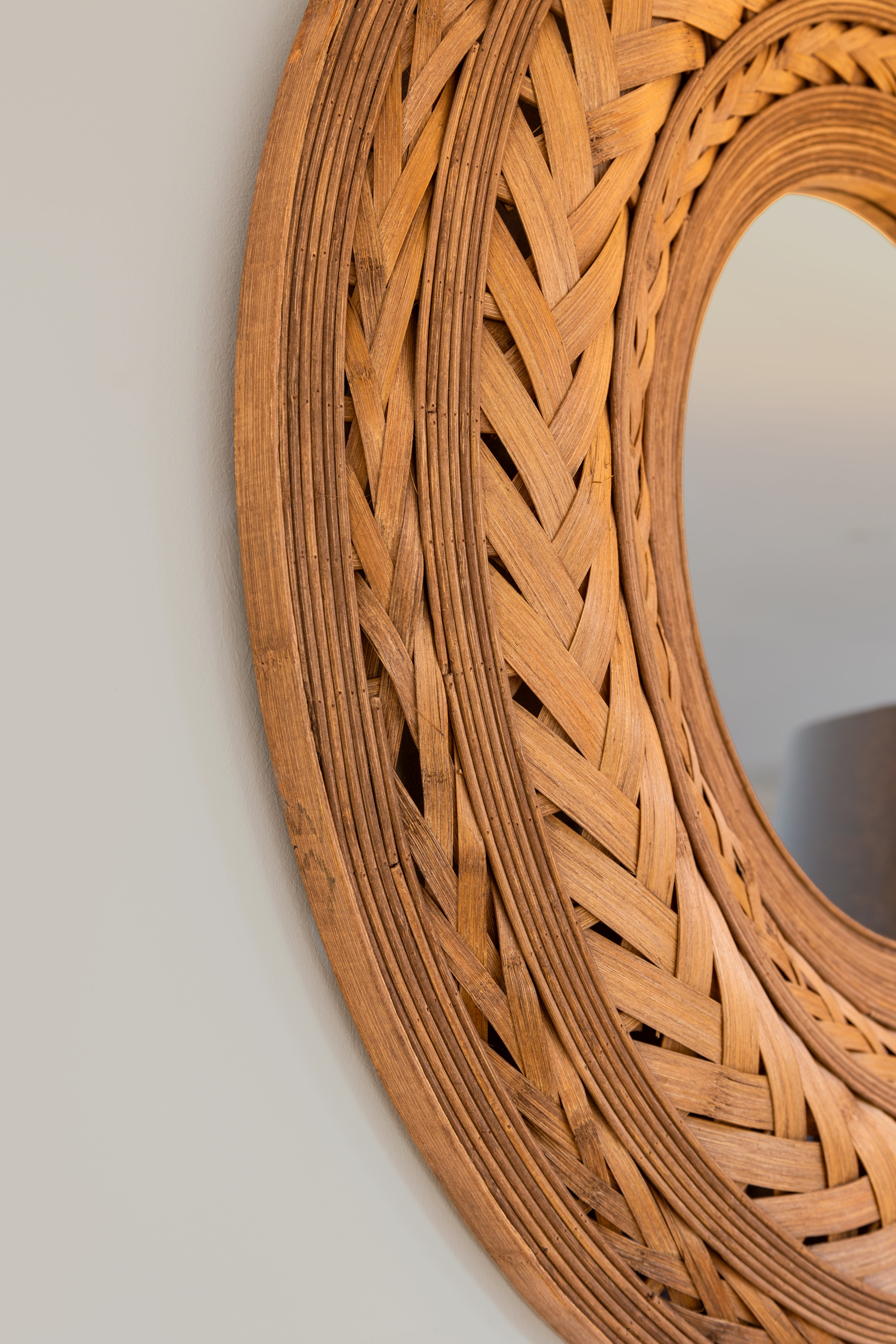 Woven Bamboo Round Wall Mirror